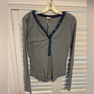 Blue and white stripped long sleeve shirt